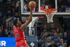 kaiyun-未来可期！米西25分钟7中6高效贡献16分9板 罚球4中4