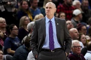 开云平台-卡莱尔：11年总决我布置的战术全被破解了 后面我就只说move