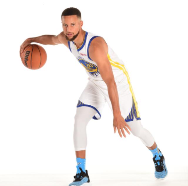 开云入口-勇士媒体日：维金斯仍未明确表态 汤普森期待复出