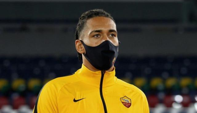 开云入口-赢球夜在家中被抢劫 罗马后卫斯莫林遭遇深夜惊魂